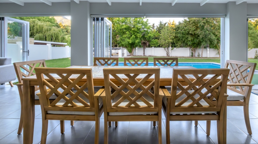 4 Bedroom Property for Sale in Fernridge Western Cape